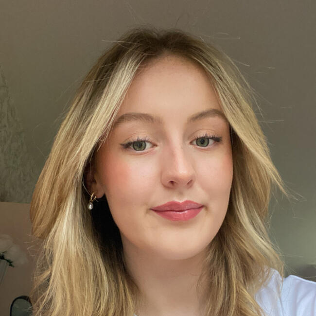 Babysitter in Galway: Eleanor Robinson