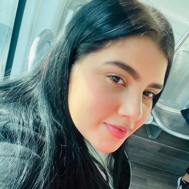 Canguro en Zaragoza: Karolyn