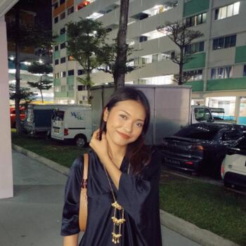 位于Singapore Island的临时保姆: Masha