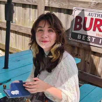 Babysitter in Clarksville: Kendall