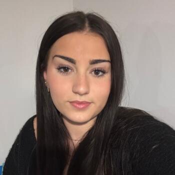 Babysitter in Bordeaux: Lison