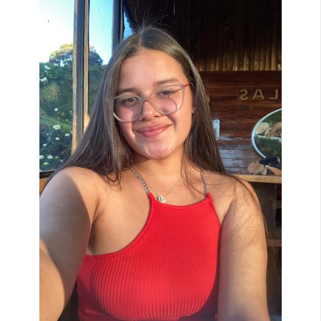 Babysitter in Turrialba: Fiorella