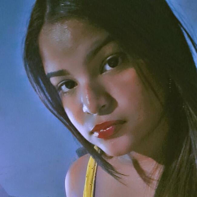 Babysitter in Cuiabá: Samira