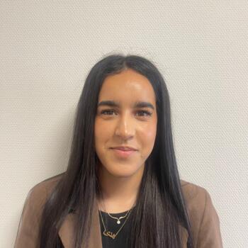 Babysitter in Marmande: Huda
