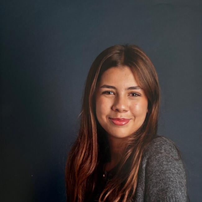 Baby-sitter à Bagneux: Ludmila