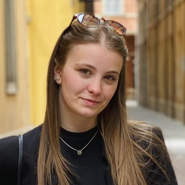 Babysitter in Florence: Sara