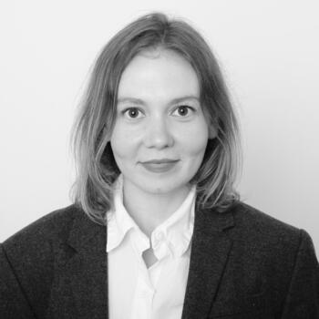 Baby-sitter in Viroflay: Oxana