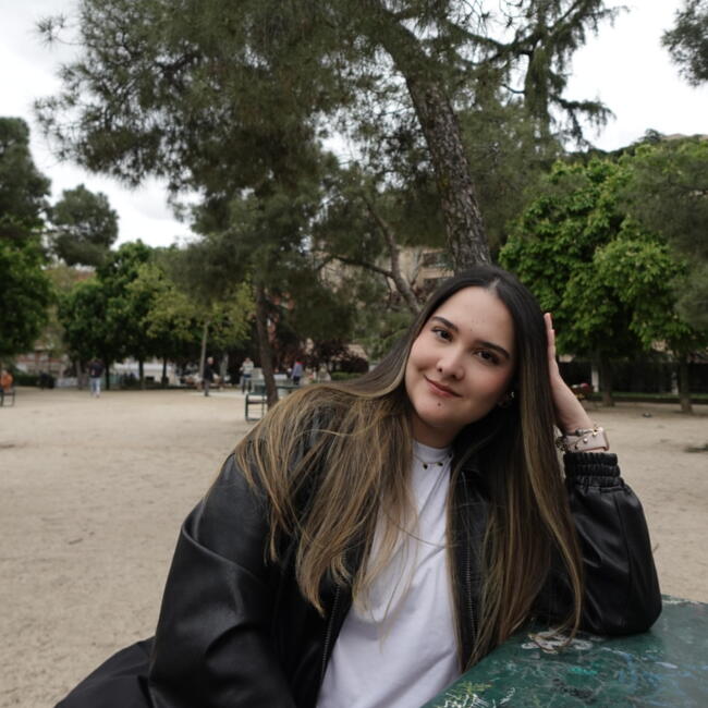 Canguro en San Juan de Alicante: Daniela