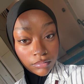 Babysitter in Champigny-sur-Marne: Nisserine