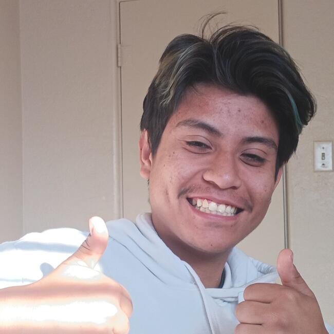 Babysitter in El Paso: Carlos