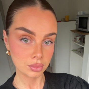 Babysitter in Ferney-Voltaire: Floriane