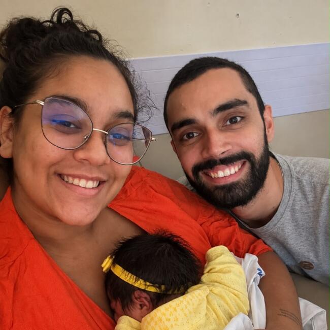 Emprego de babá em Manaus: Kamyla