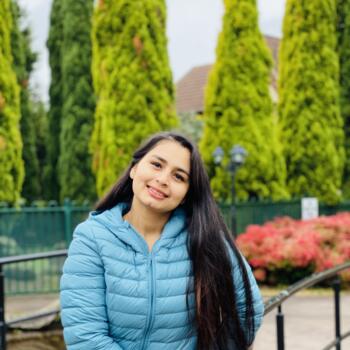 Babysitter in Wollongong: Indira