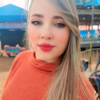 Babysitting job in Uberlândia: babysitting job Michele