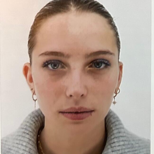 Babysitter in Anglet: Aimy