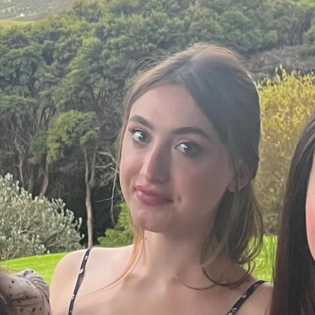 Babysitter in Sydney: Dixie