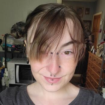 Babysitter Nottingham: Robyn