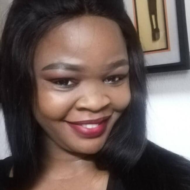 Babysitter in East London: Sinazo