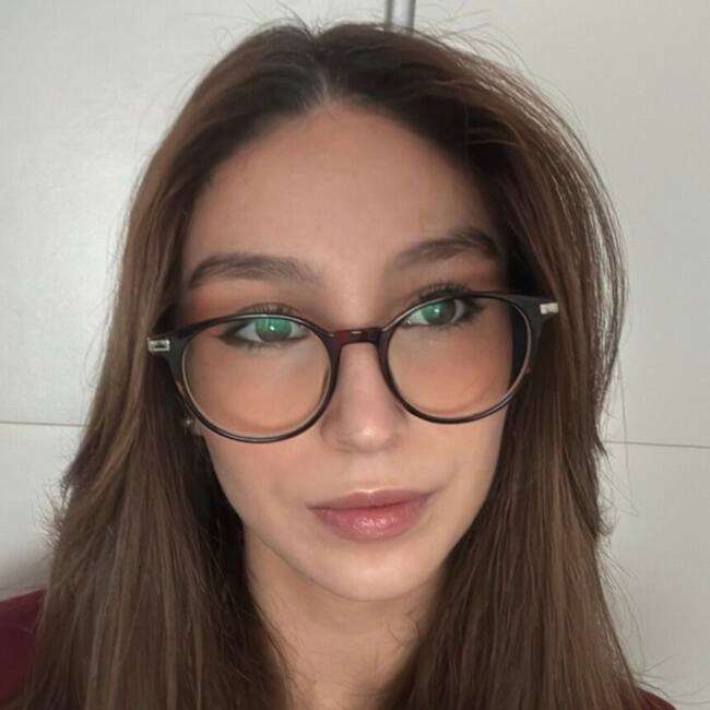 Babysitter em Alcochete: Joana