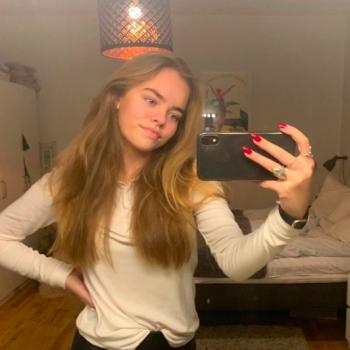 Babysitter Brøndby: Frida