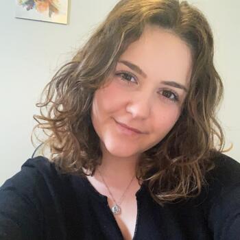 Babysitter in Limoges: Agathe