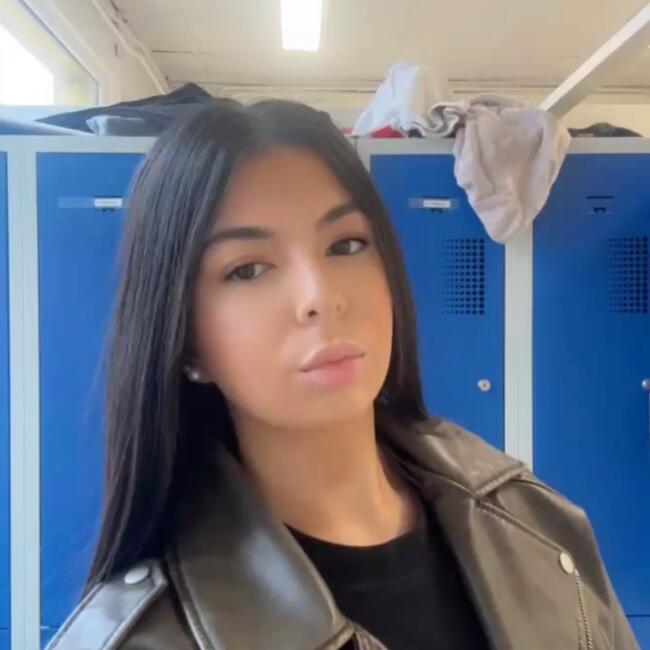 Nanny in Sint-Jans-Molenbeek: Yasmine