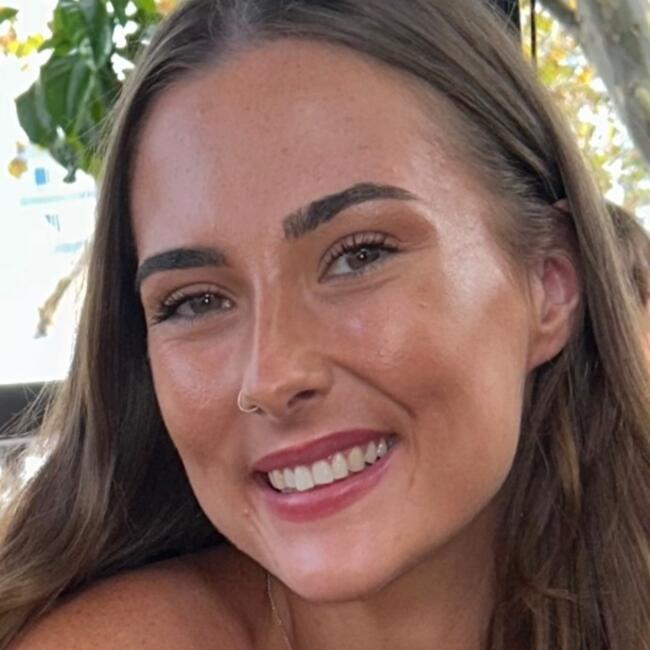 Babysitter in Perth: Chloe