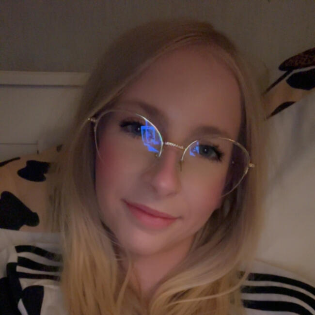 Babysitter in Awans: Alexandra