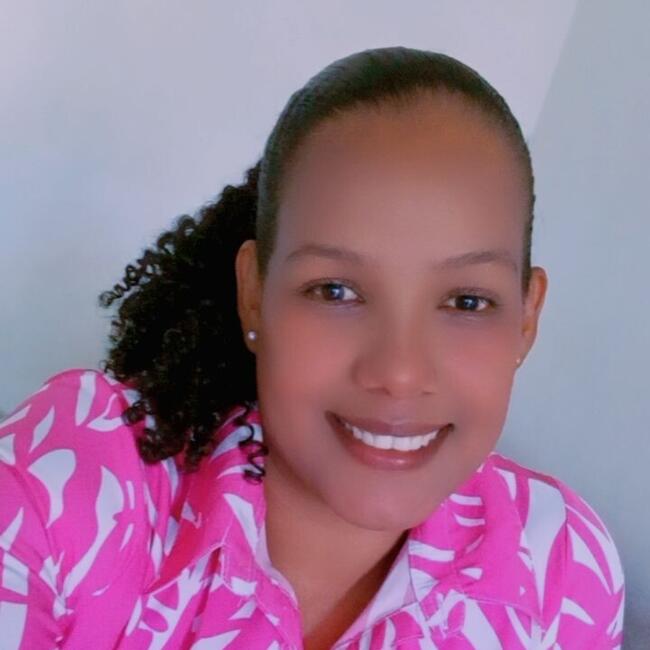 Niñera en Bello: Luz