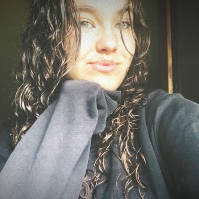 Babysitter in Tours: Lilie