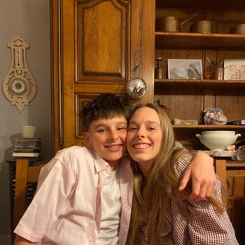 Babysitter in Talence: Charlotte