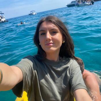 Babysitter in Port-Vendres: Manon