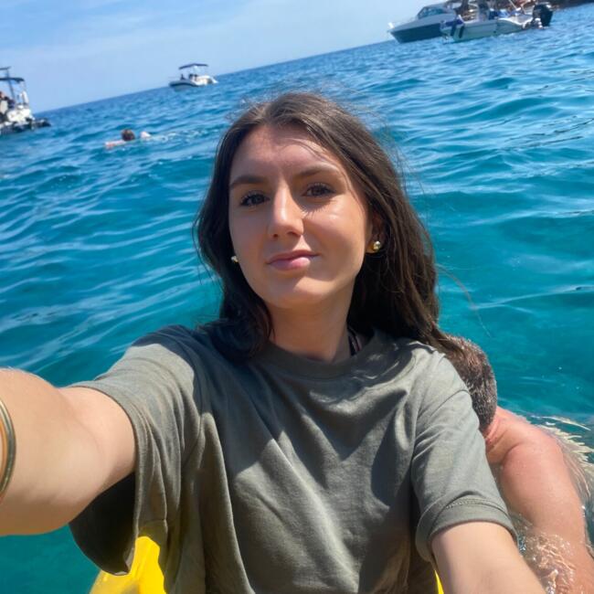 Babysitter in Port-Vendres: Manon