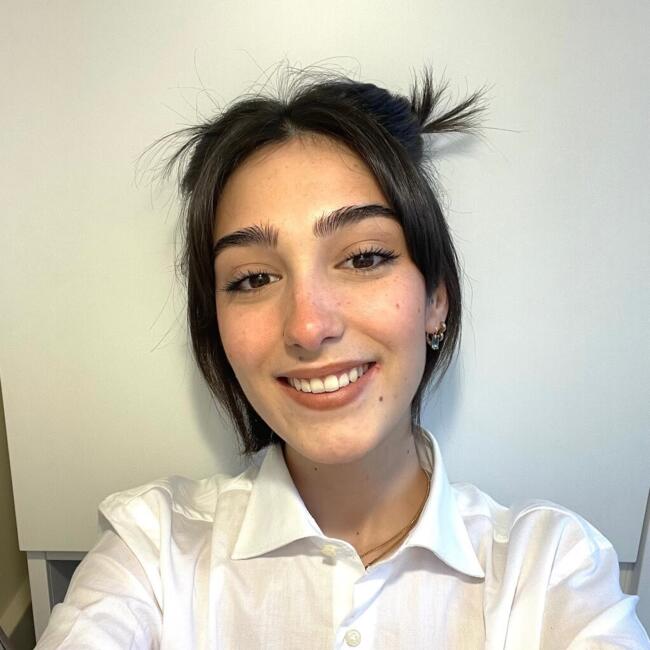 Babysitter in Genoa: Sofia