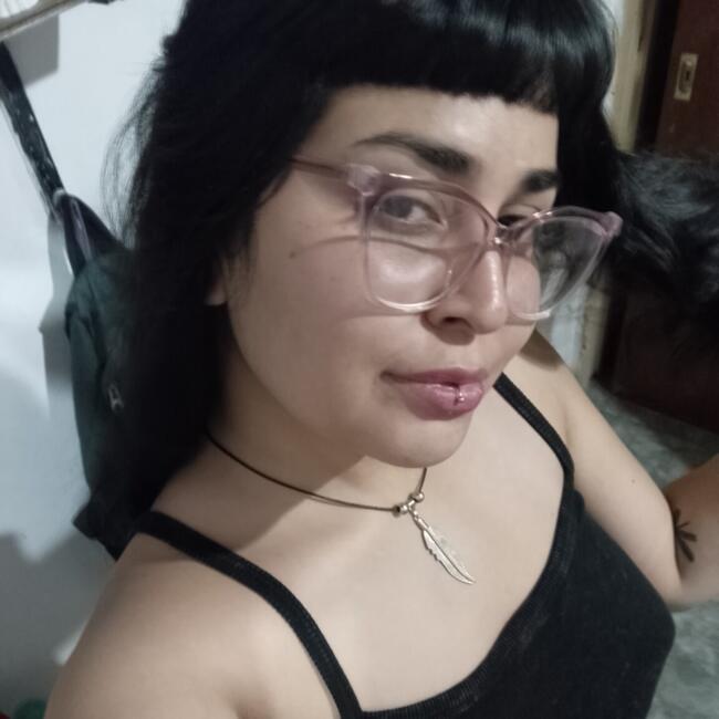 Babysitter in Morón: Nicole