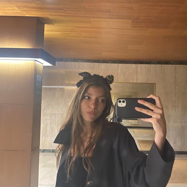 Babysitter in Paris: Eliette