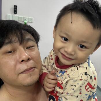 Babysitting job in Ulu Tiram: babysitting job Loo