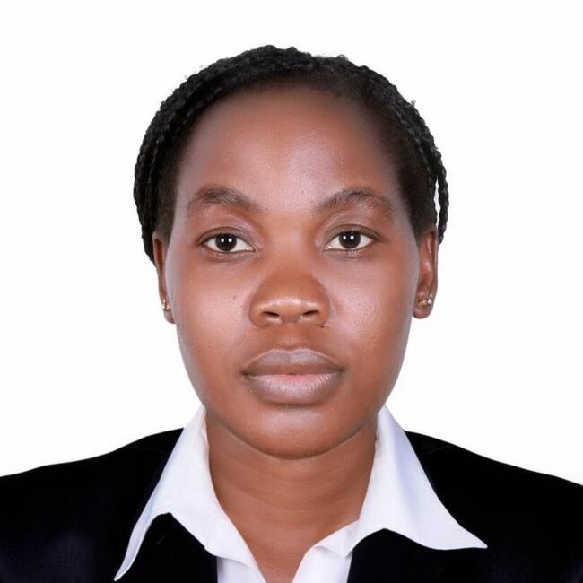 Babysitter in Dubai: Naggayi