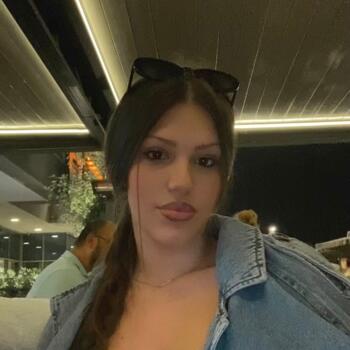 Bebisiterka u Sremčica: Katarina