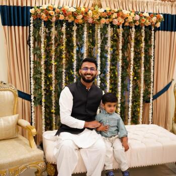 Babysitting job in Rockhampton: babysitting job Sohaib