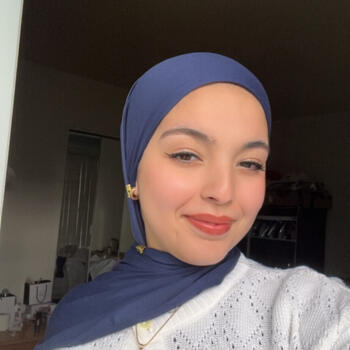 Nanny in Montreal: Kenza