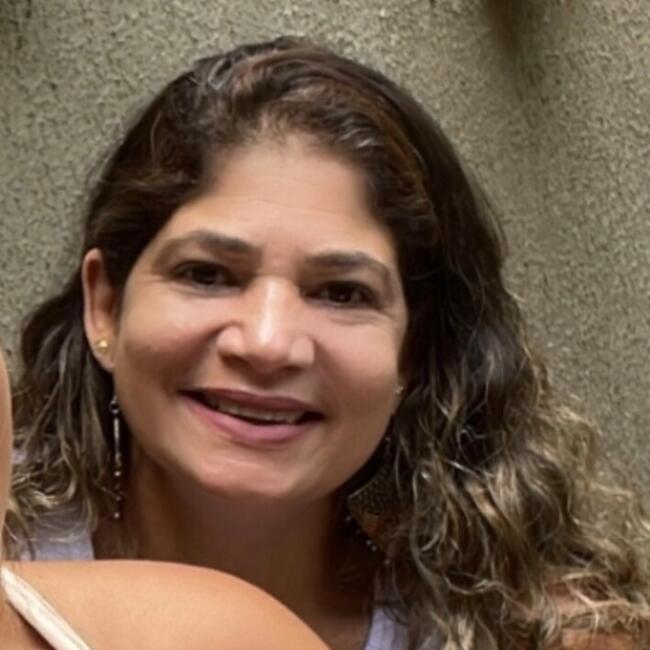 Babysitter in Belo Horizonte: Simone