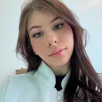 Babysitting job in São Bento do Sul: Yasmin