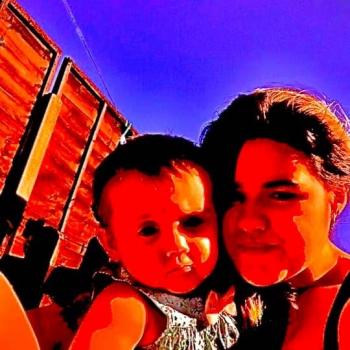 Babysitter Blackpool: Caira