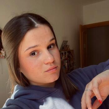 Nanny Dílar: Ana