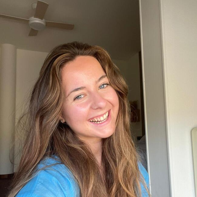 Babysitter in Barna: Rebecca