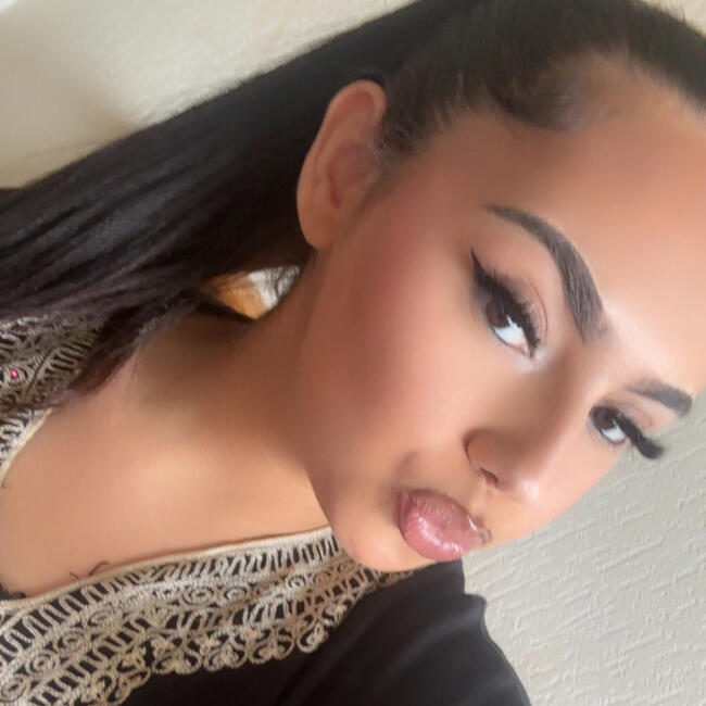 Babysitter in Bellegarde-sur-Valserine: Hajar