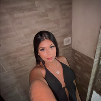 Babysitter in Governador Valadares: Samyra