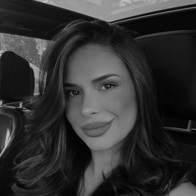 Работа детегледачка в София: Елизабет