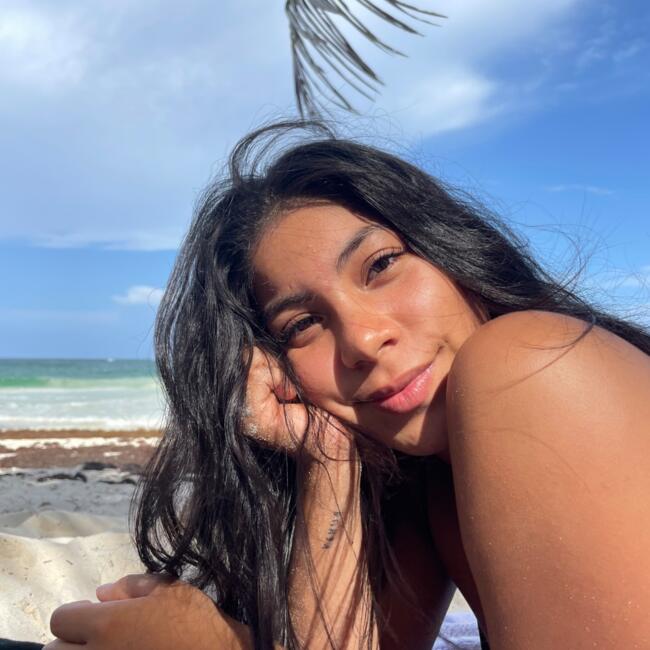 Niñera en Tulum: Zeitka Naomi